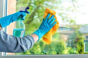Πως να καθαρίσετε τα παράθυρα σας